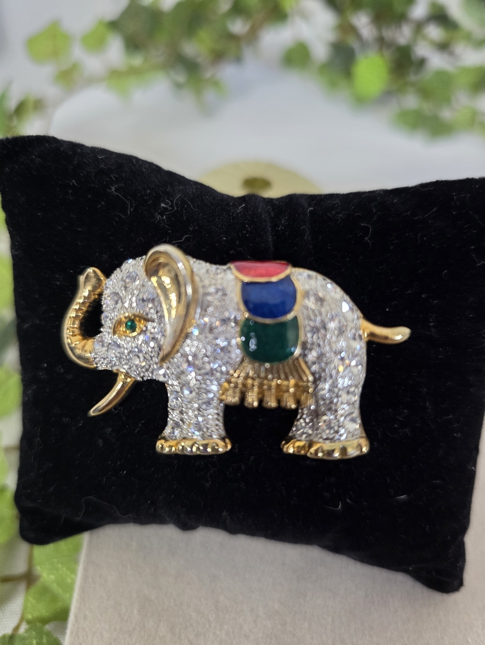 Vintage 80s Gold Elephant Brooch Pin with Enamel And Rhinestones